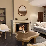 Le Vieux Cedre, Garden & Woodfire