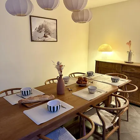 Le Vieux Cedre, Garden & Woodfire Arreau